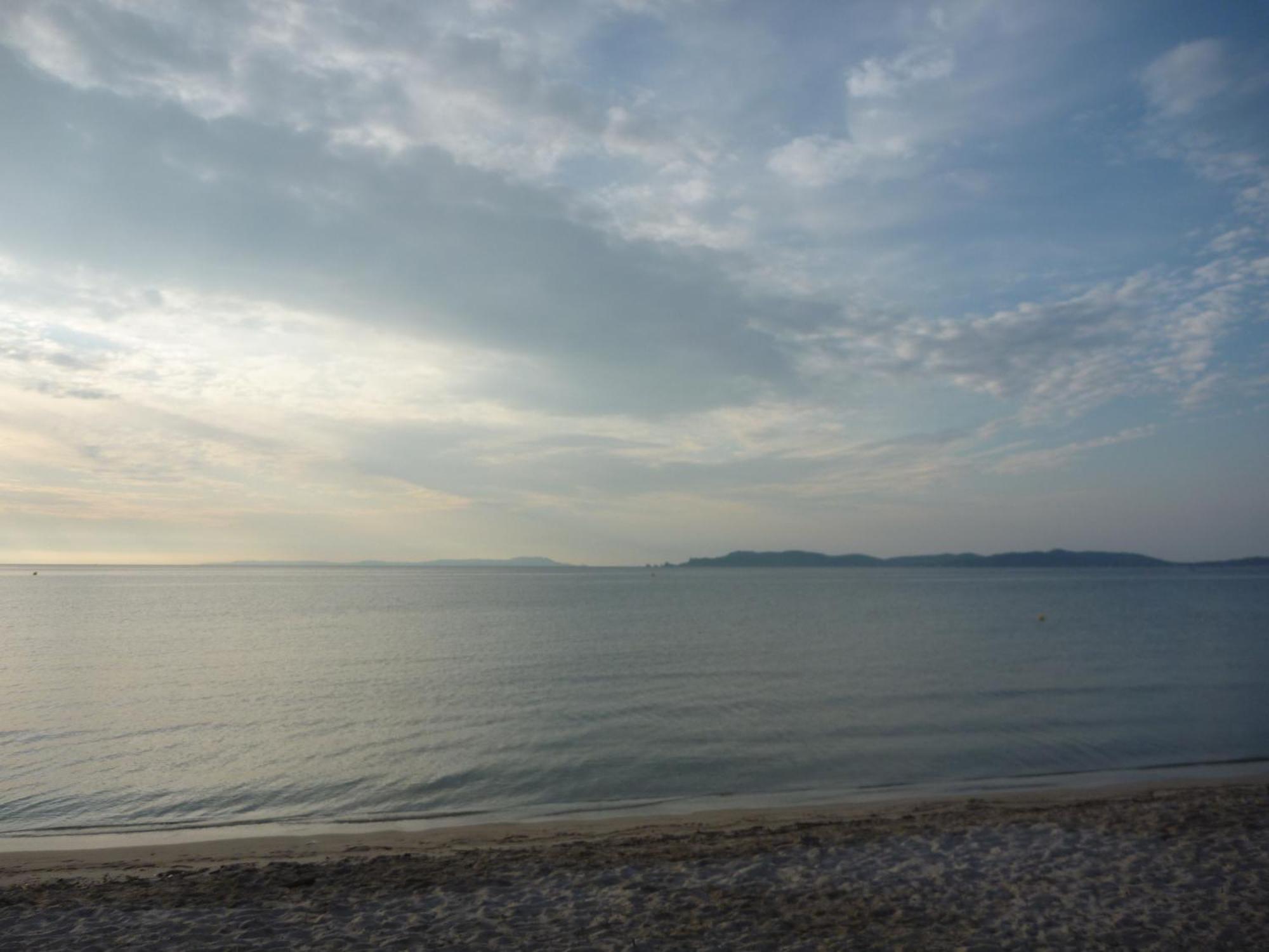 Le Surplage 히에레 외부 사진